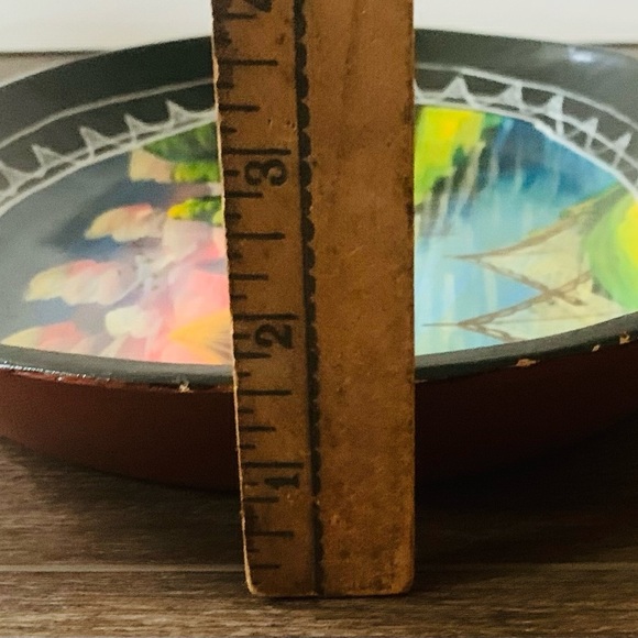 Hand painted tray - Picture 4 of 7